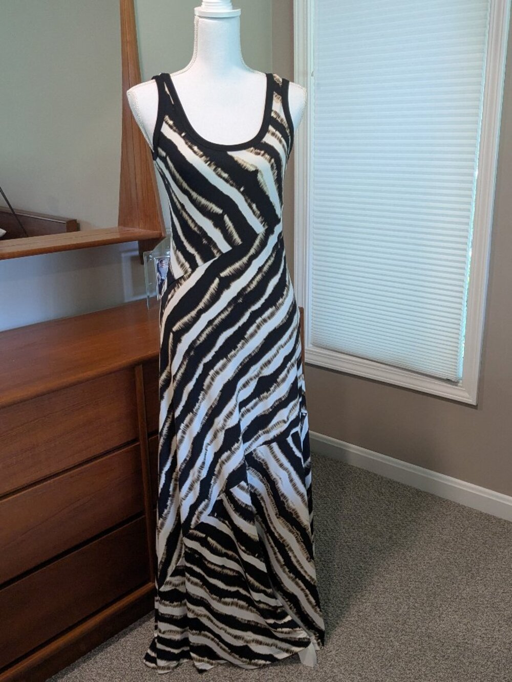 Calvin Klein Abstract Stripe Maxi Dress | Small | Black White Gold Metallic